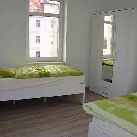 Roomsearch24 - Voll Moeblierte 아파트 *